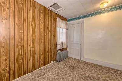 229 S 5th St, Youngwood, PA 15697 - Photo 12