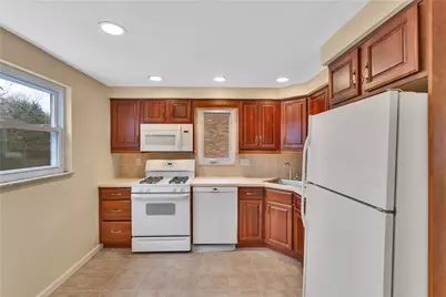 221 Sharon Drive, Pittsburgh, PA 15221 - Photo 16