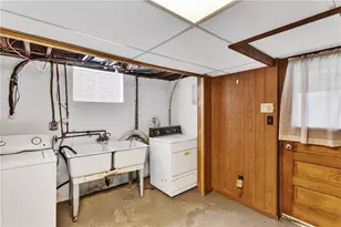 221 Sharon Dr, Pittsburgh, PA 15221 - Photo 32