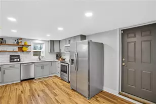 2012 Forge Dr, Aliquippa, PA 15001 - Photo 18