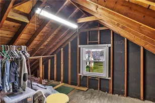 2012 Forge Dr, Aliquippa, PA 15001 - Photo 32