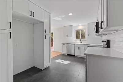 117 Nassau Dr, Pittsburgh, PA 15239 - Photo 8