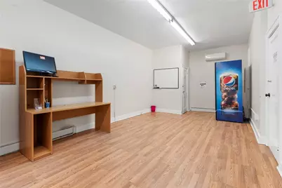 2114 Broadway Ave, Beechview, PA 15216 - Photo 32