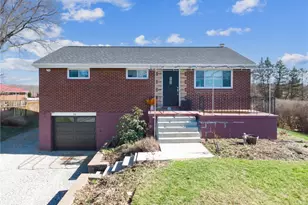 26 Ridge Dr, West Deer, PA 15024 - Photo 1