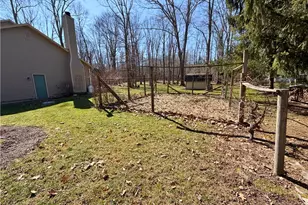 507 N Liberty Rd, Liberty Township, PA 16127 - Photo 10