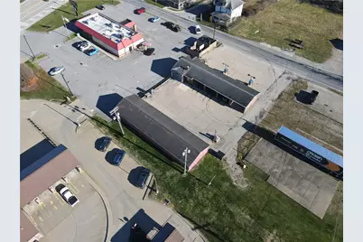 588 W High St - 118 School Dr, Franklin Township, PA 15370 - Photo 16