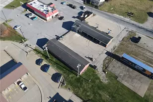 588 W High St - 118 School Dr, Franklin Township, PA 15370 - Photo 16