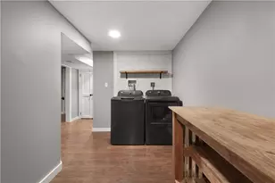 326 Sycamore St, Findlay Township, PA 15126 - Photo 20