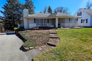 801 Maple Dr, Monongahela, PA 15063 - Photo 2