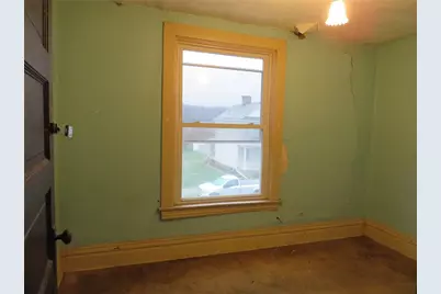 1203 2nd Ave, Conway, PA 15027 - Photo 12