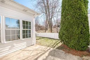 205 Patton Dr, Center Township, PA 15001 - Photo 12