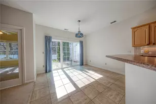 205 Patton Dr, Center Township, PA 15001 - Photo 10