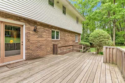 454 Cherokee Dr, Center Township, PA 16001 - Photo 4