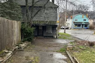 85 Midland Ave, Midland Boro, PA 15059 - Photo 8