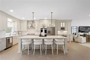 423 Magnolia Dr, Peters Township, PA 15367 - Photo 14