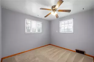 4813 Clover Ln, West Mifflin, PA 15122 - Photo 10