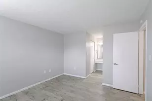 1305 Bridle Trail, Moon/Crescent Twp, PA 15108 - Photo 10