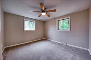 762 Cedarwood Dr, Pittsburgh, PA 15235 - Photo 22