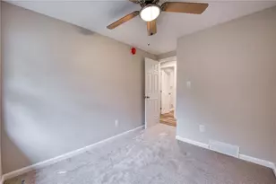 762 Cedarwood Dr, Pittsburgh, PA 15235 - Photo 16
