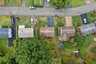 762 Cedarwood Dr, Pittsburgh, PA 15235 - Photo 2