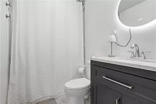 836 Lindenwood Dr, Pittsburgh, PA 15234 - Photo 18