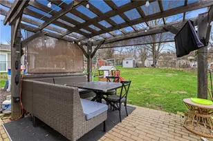 836 Lindenwood Dr, Pittsburgh, PA 15234 - Photo 28