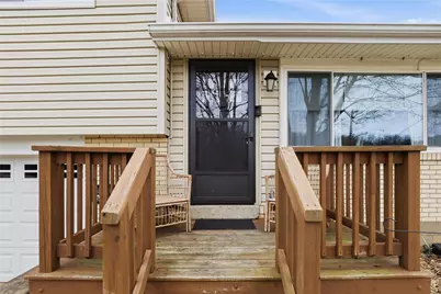 836 Lindenwood Dr, Pittsburgh, PA 15234 - Photo 4