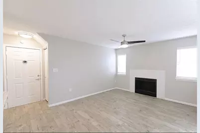 806 Riders Way, Moon/Crescent Twp, PA 15108 - Photo 2