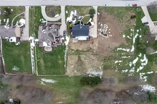 209 Fox Run Dr, Peters Township, PA 15367 - Photo 12