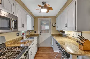 4415 McKee Dr, Pittsburgh, PA 15236 - Photo 10