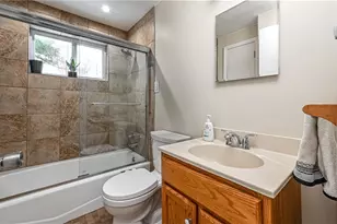 107 Hoffman St, Pittsburgh, PA 15116 - Photo 8