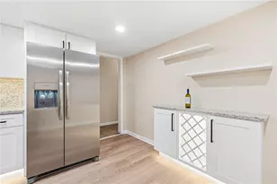 749 Parkway Dr, Springdale Township, PA 15049 - Photo 12