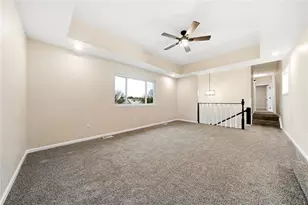 749 Parkway Dr, Springdale Township, PA 15049 - Photo 6