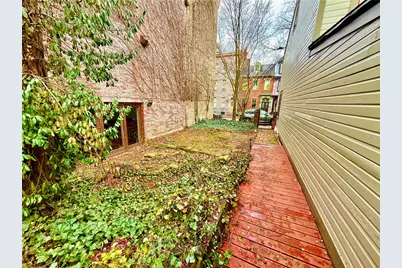 1236 Resaca, Pittsburgh, PA 15212 - Photo 4