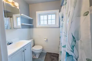 10 Pioneer Ave, Pittsburgh, PA 15229 - Photo 16