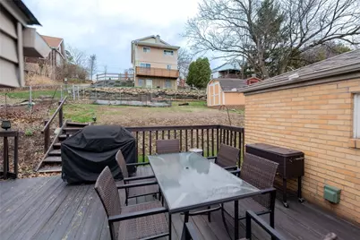 10 Pioneer Ave, Pittsburgh, PA 15229 - Photo 26