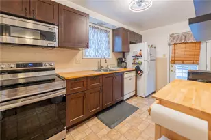 10 Pioneer Ave, Pittsburgh, PA 15229 - Photo 12