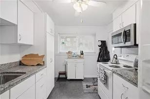 3948 Beechwood Blvd, Pittsburgh, PA 15217 - Photo 12