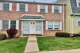 604 Countryside Dr, Robinson Twp, PA 15136 - Photo 2