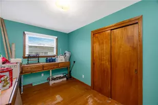 310 Sherwood Dr, Mercer Boro, PA 16137 - Photo 16