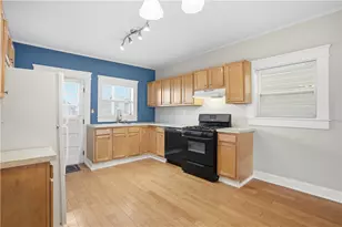 7 Augustine St, Pittsburgh, PA 15207 - Photo 10