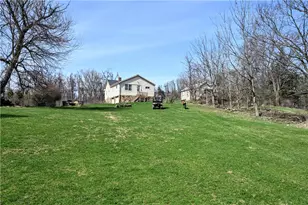 1144 Rostraver Rd, Rostraver, PA 15012 - Photo 20