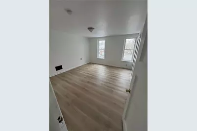 2931 Zephyr Ave, Pittsburgh, PA 15204 - Photo 12