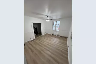 2931 Zephyr Ave, Pittsburgh, PA 15204 - Photo 2