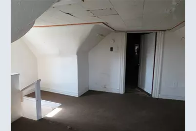 276 McKinley St, Pittsburgh, PA 15221 - Photo 36