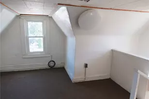 276 McKinley St, Pittsburgh, PA 15221 - Photo 32