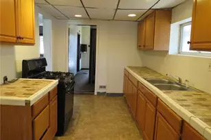 276 McKinley St, Pittsburgh, PA 15221 - Photo 16