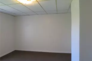 276 McKinley St, Pittsburgh, PA 15221 - Photo 10