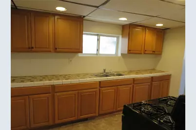 276 McKinley St, Pittsburgh, PA 15221 - Photo 14