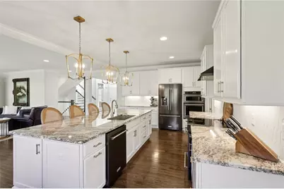 216 Hickory Lane, Adams Township, PA 16046 - Photo 10